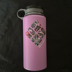 Columbia Double Wall Outdoor Vacuum Purple Cold/Warm Bottle 32oz.